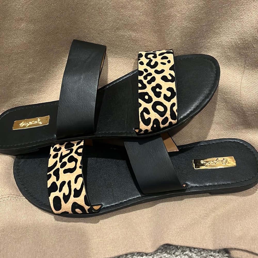 Cheetah black sandals